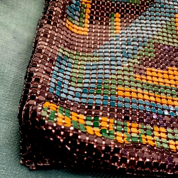 RARE TORY BURCH METAL DRAWSTRING SHOULDER BAG - Picture 9 of 11